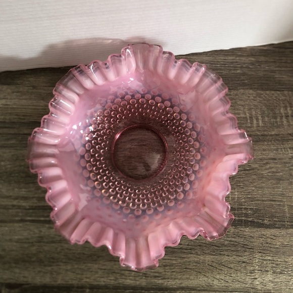 Vtg Fenton Cranberry Ruffled Hobnail Glass Bowl - Picture 4 of 15